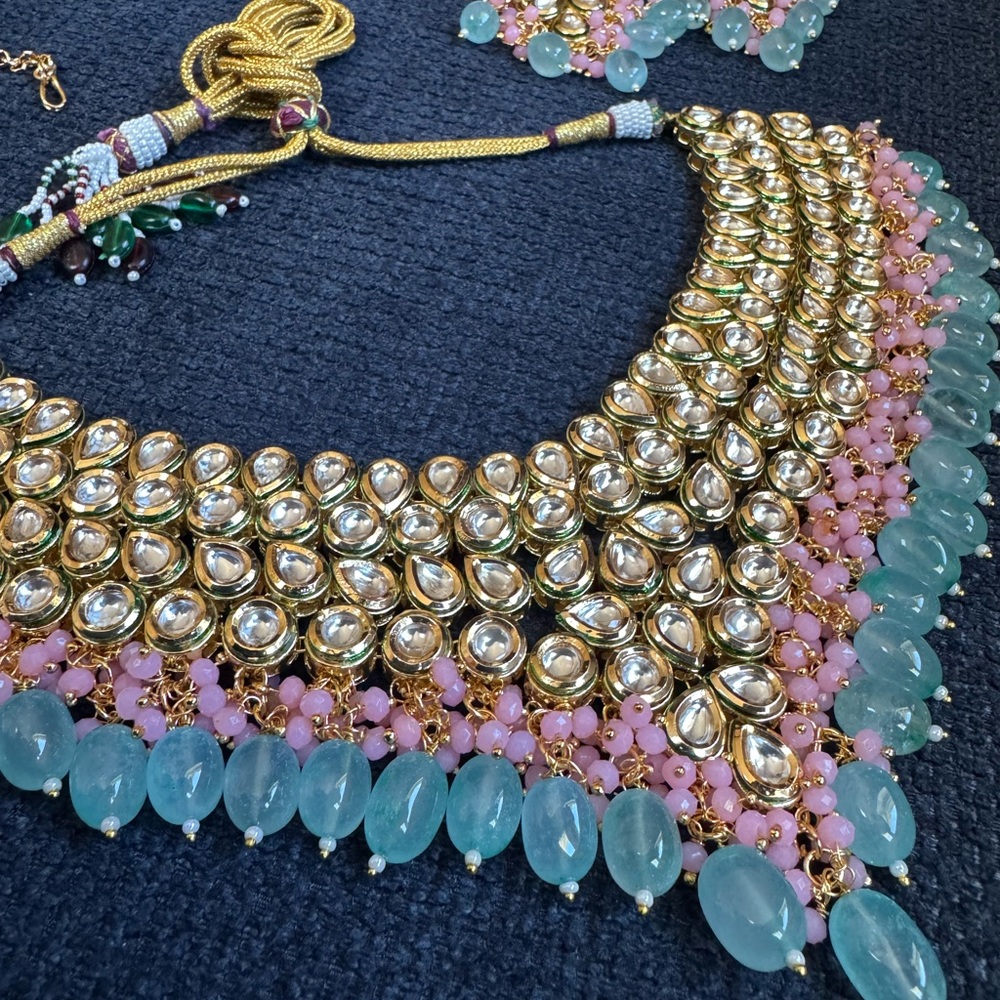 Woman Traditional Indian Bridal Kundan Jewelry Set, Earrings With Tikka Necklace